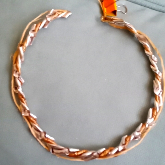 ARTIST MADE COLLAR NECKLACE - Picture 4 of 10